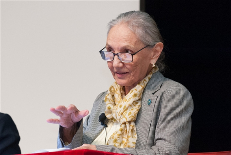 哈薩克斯坦漢學家哈菲佐娃。資料圖