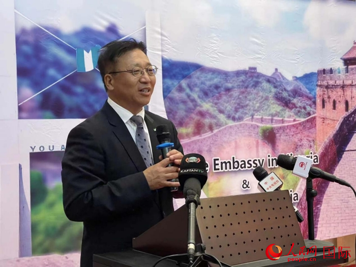 中國駐尼日利亞大使崔建春發表主旨演講。人民網記者 姜宣攝