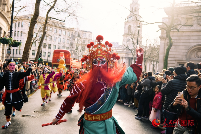 倫敦新春慶典現(xiàn)場。人民網(wǎng) 郭錦標(biāo)、楊浩鵬攝