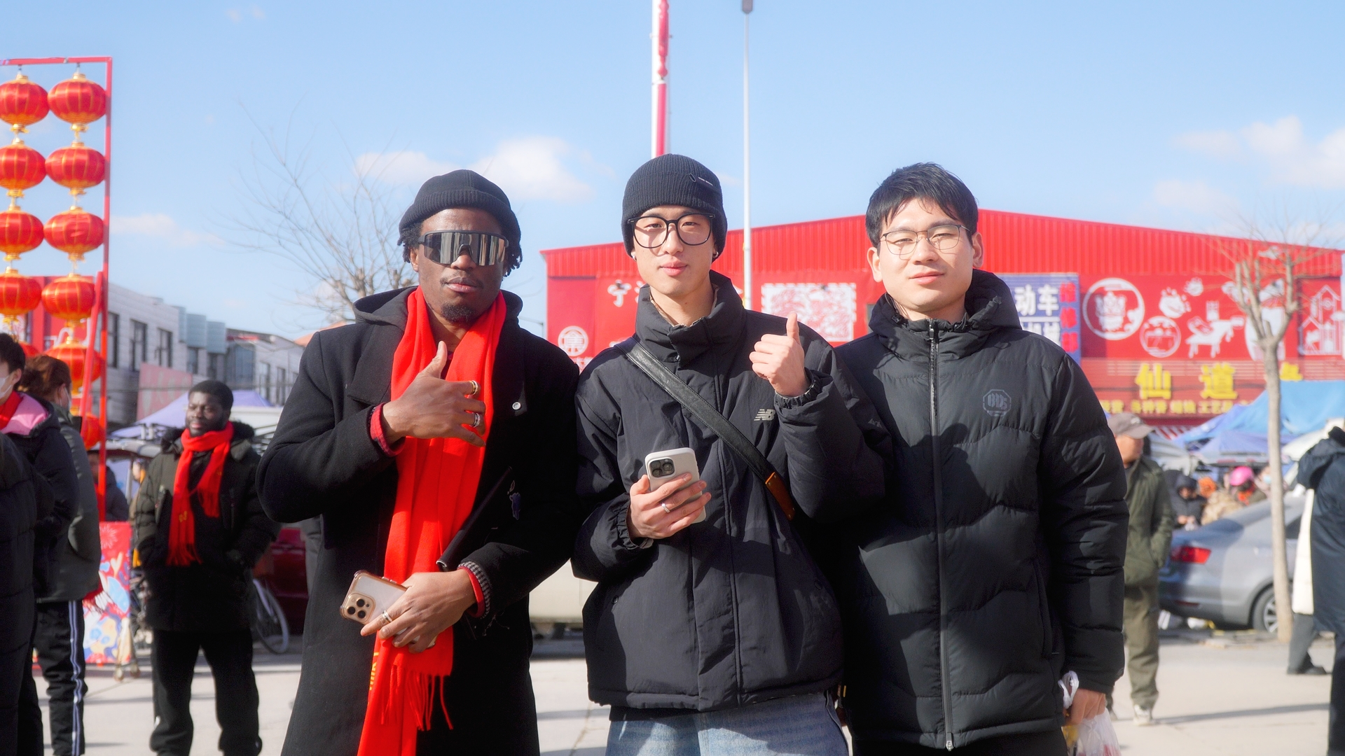 津彩過大年 | 國際青年趕鄉村大集 這個非遺春節收獲多多