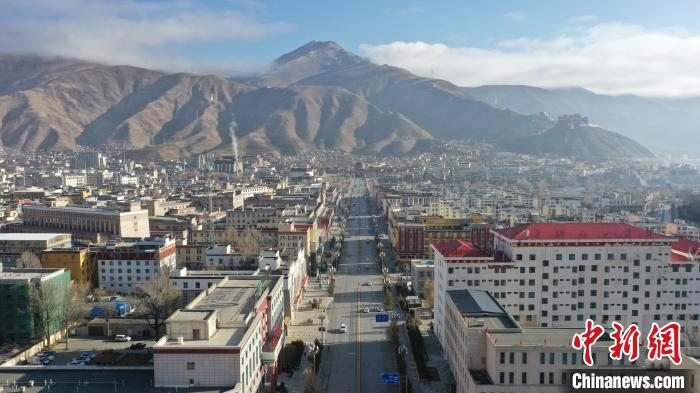 青海玉樹：“小醫院”見證醫療衛生事業“大成長”