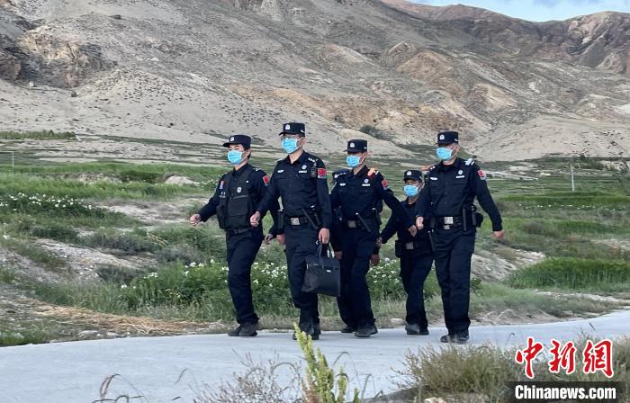 西藏自治區普蘭邊檢：警心暖民心攜手抗疫情