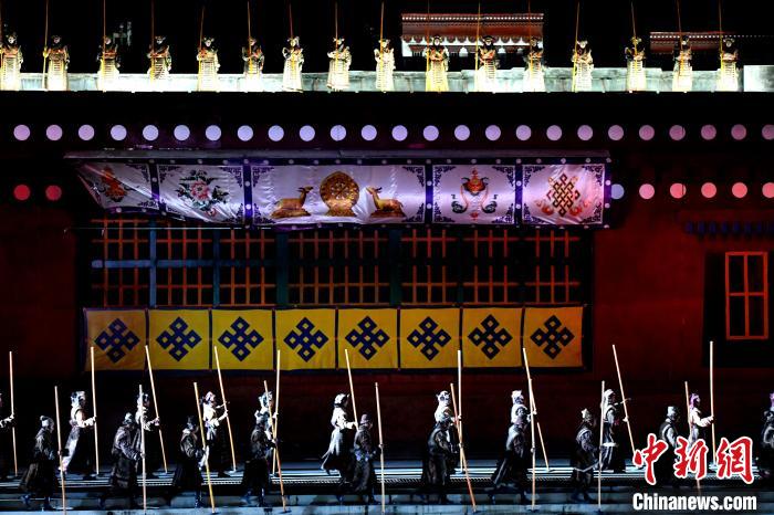 3月17日，西藏拉薩，《文成公主》大型史詩劇演出現場。　李林 攝