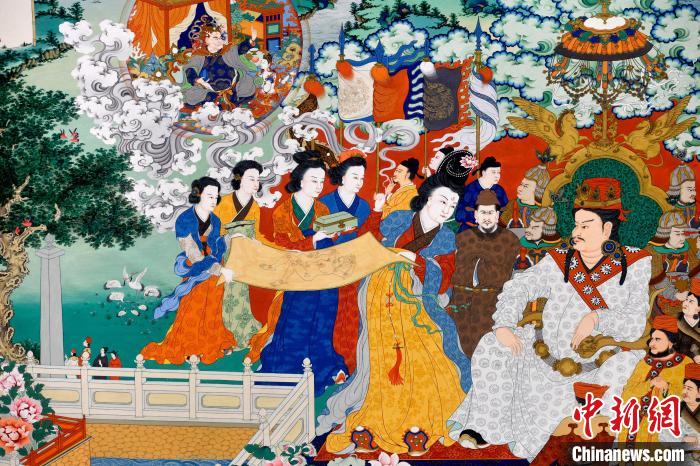 圖為5月16日，展覽中的新創唐卡作品(局部)。　李林 攝